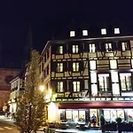 ホテル Logis De La Cloche