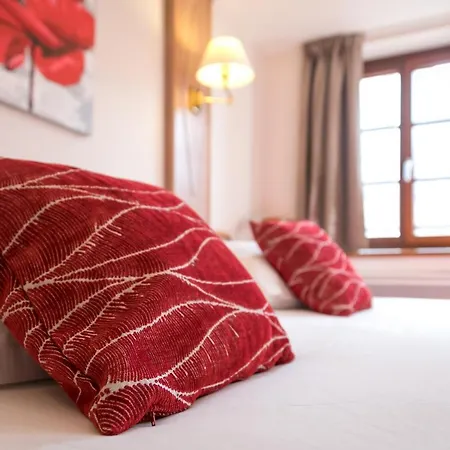Logis De La Cloche Otel Obernai